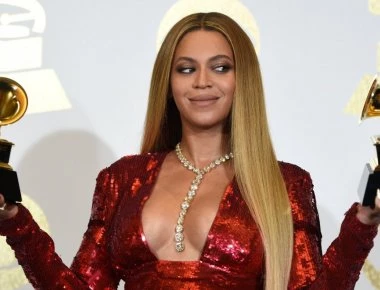 Η Μπιγιονσέ ανανέωσε τους όρκους των γάμων της